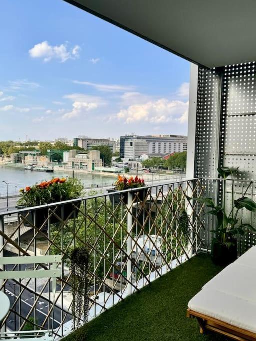 Vue Sur Seine 13eme Arrondissement Apartment Paris