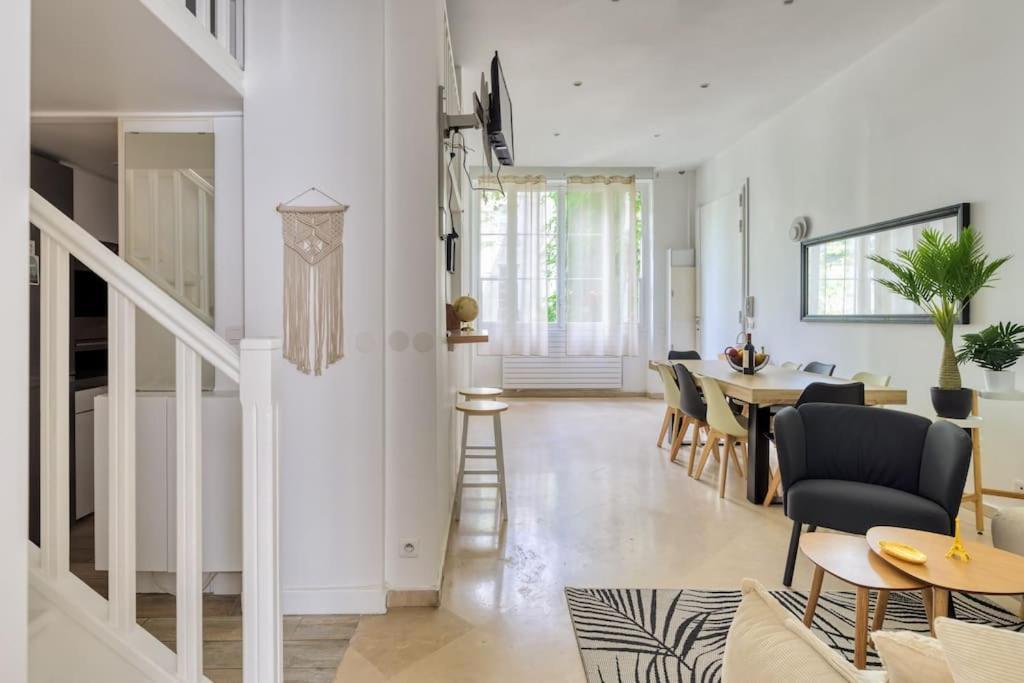 Apartment Luxe Parisien Au Coeur Du Marais