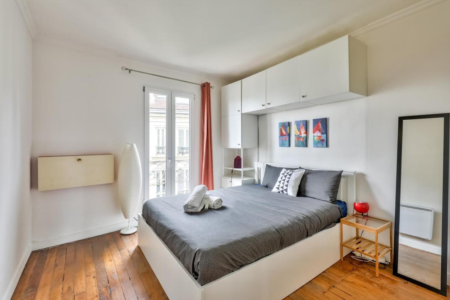 Appartement Charmant T2 Proche De La Place D'italie *