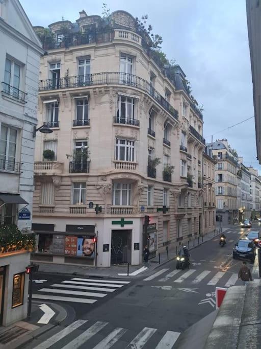 Wonderful Parisian * Paris