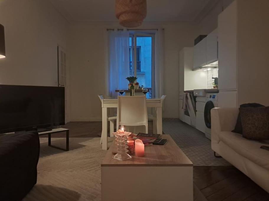 Apartment Wonderful Parisian Paris