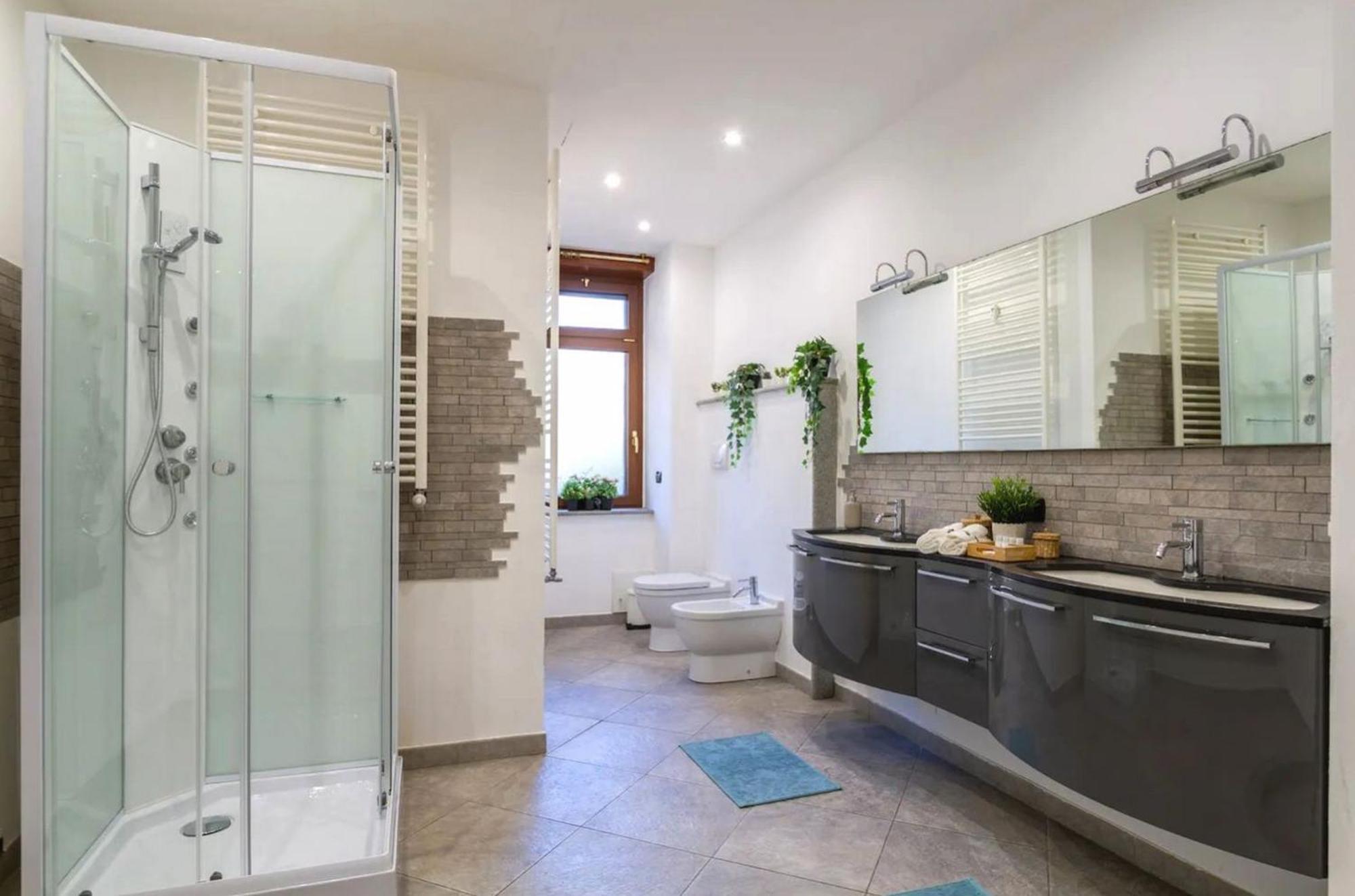 Apartment Rue Mandar Paris