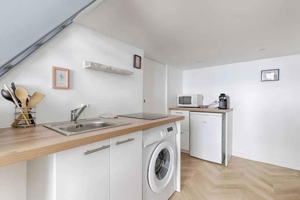 Sentier Historical Center Iii Charming Apartment *