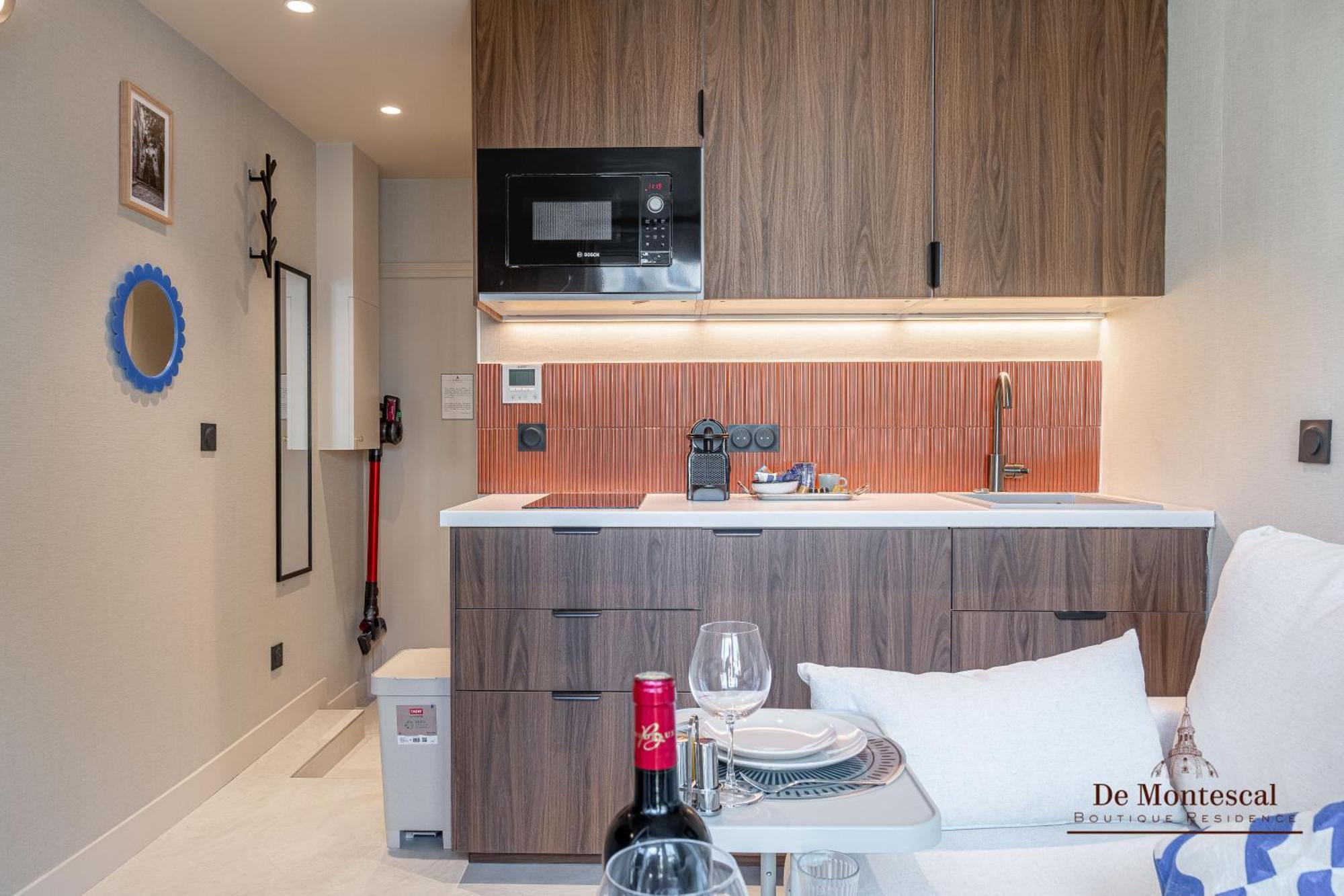 Apartamento De Montescal- Montparnasse With Ac 11 To 14m2 In A Prime Location *