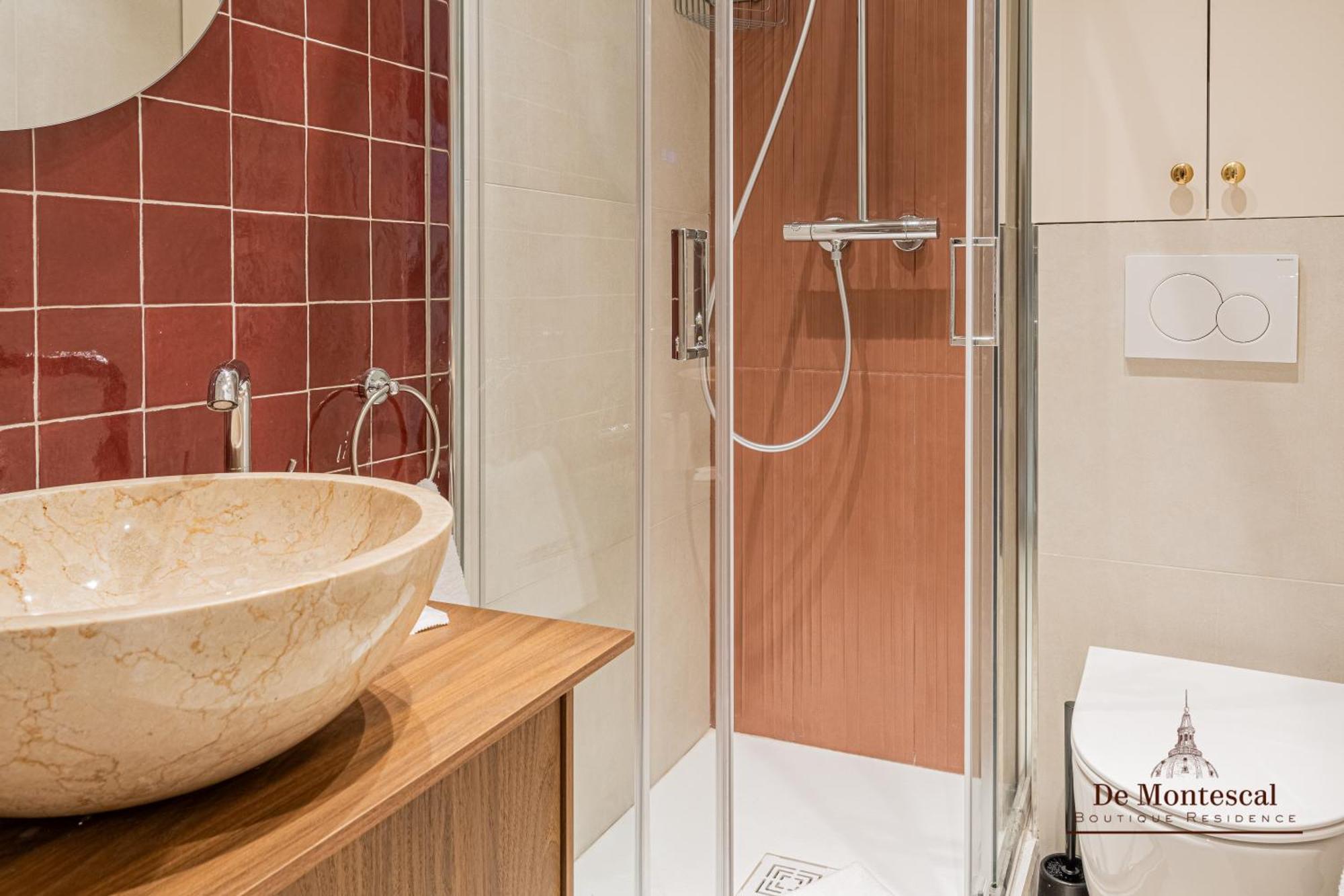 De Montescal- Montparnasse With Ac 11 To 14m2 In A Prime Location * Paris