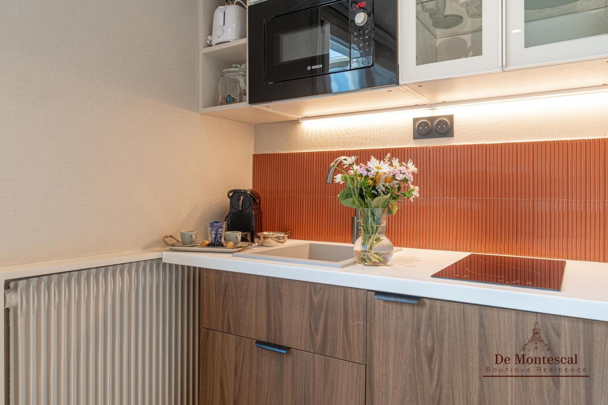De Montescal- Montparnasse With Ac 11 To 14m2 In A Prime Location Apartamento
