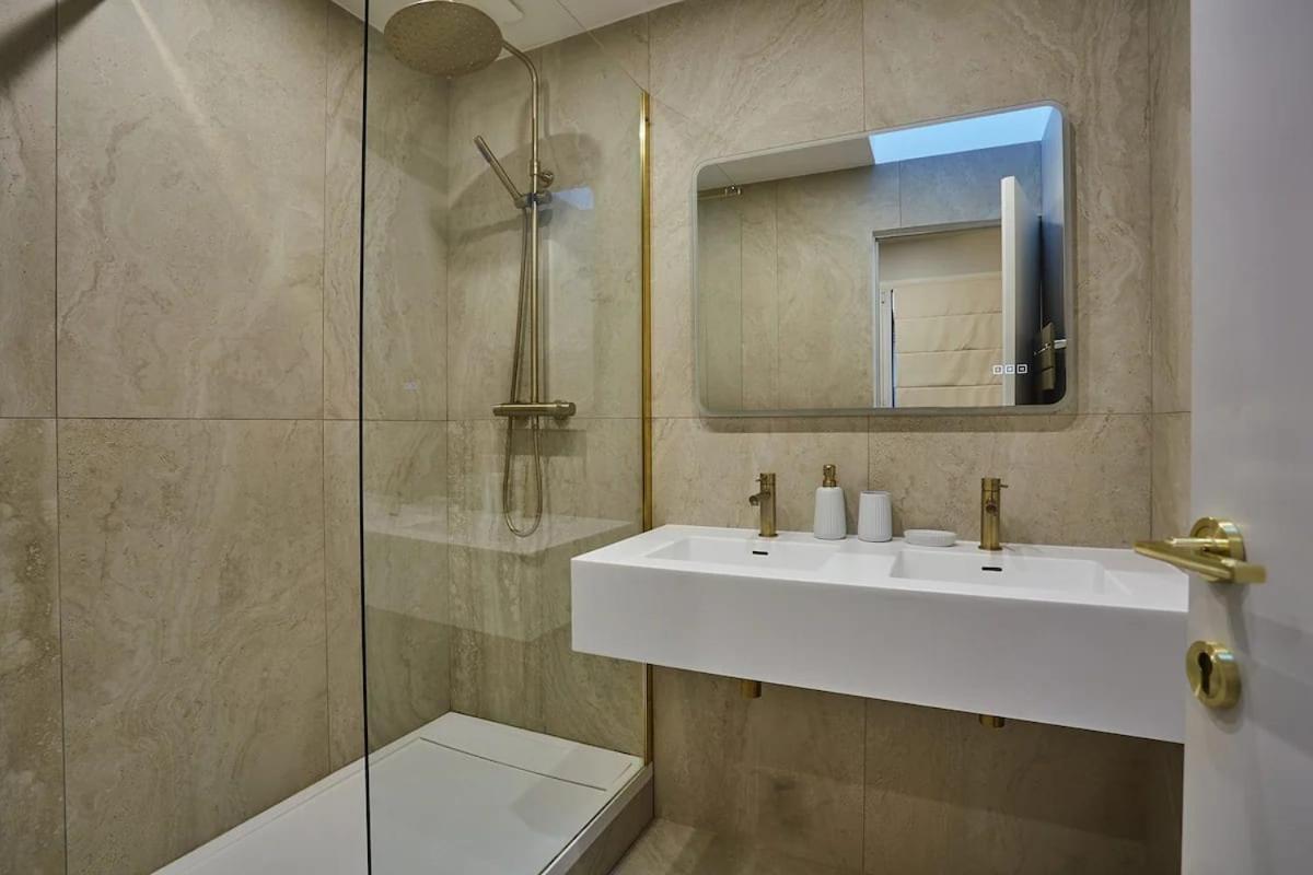 Place De La Bastille Cozy And Modern 2bd