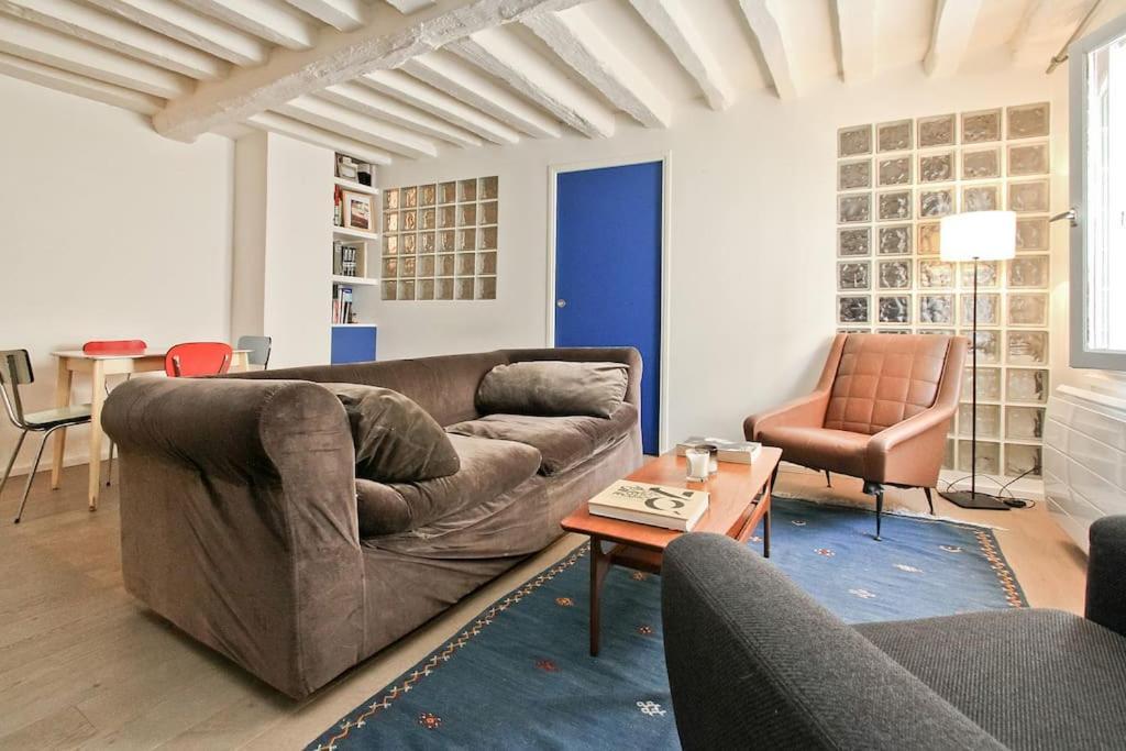 Apartment Charming In Le Marais