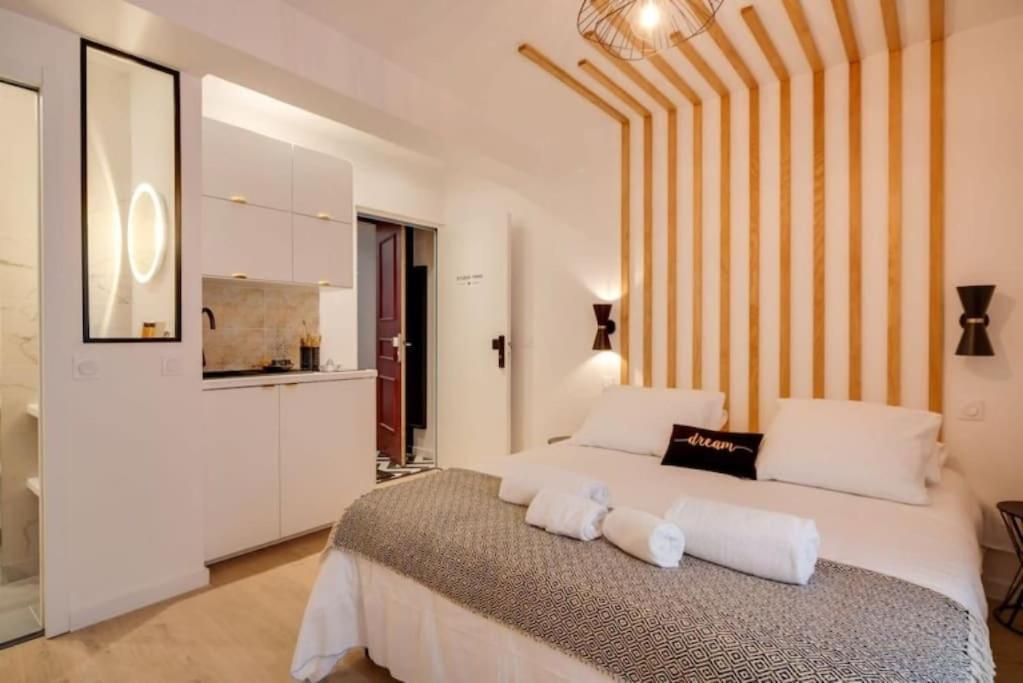 Elegant Divine Sun Quartier Canal St Martin Apartment *
