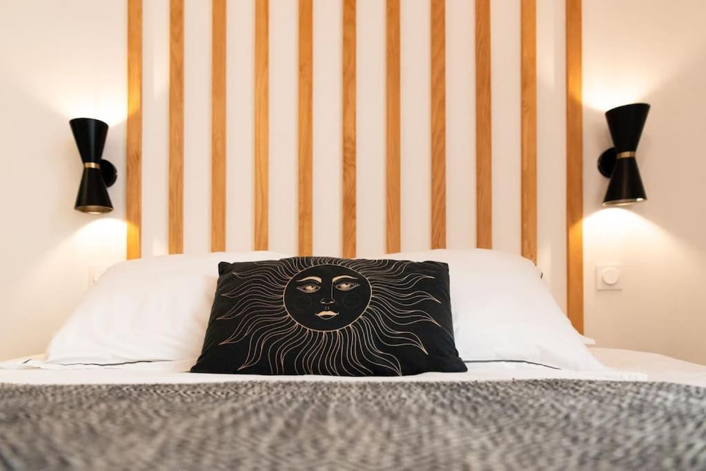 Elegant Divine Sun Quartier Canal St Martin Apartment