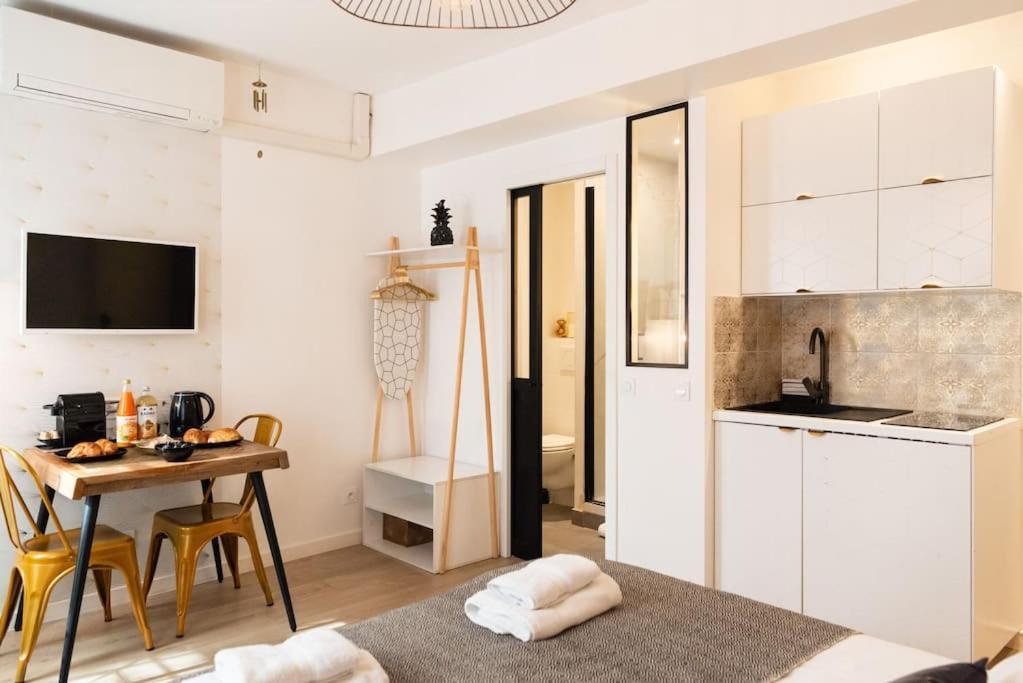 Elegant Divine Sun Quartier Canal St Martin * Paris
