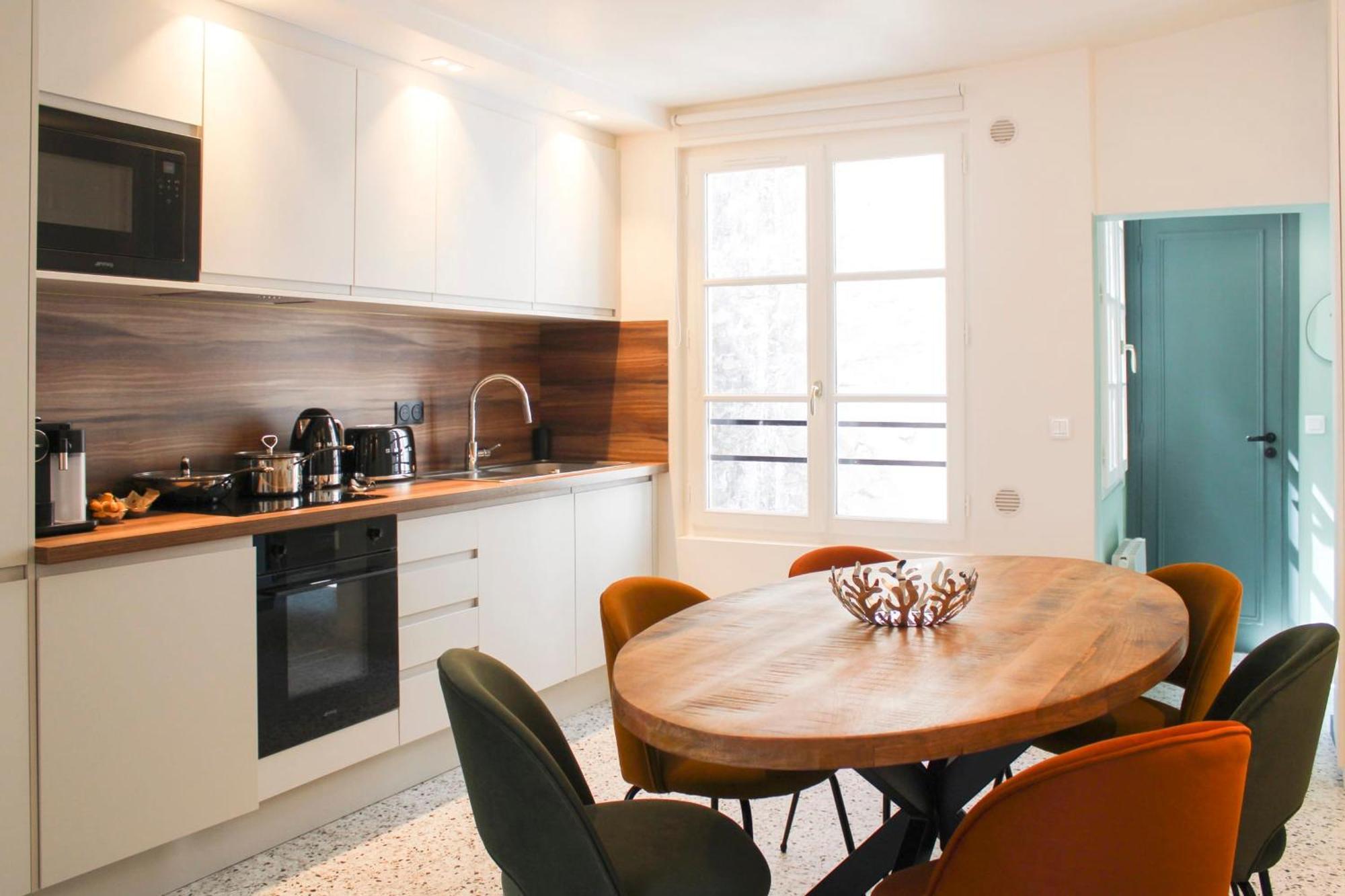 Charming T3 In The Center Of Paris