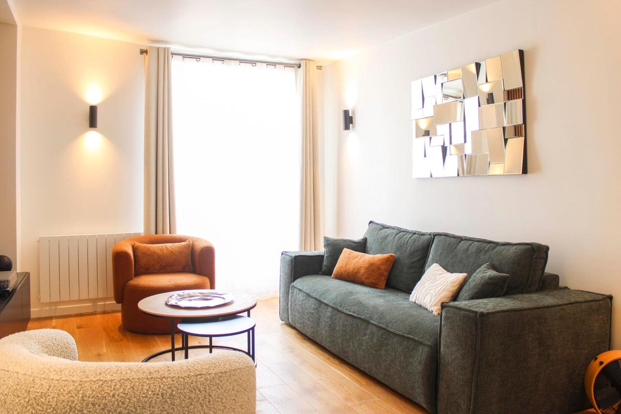 Charming T3 In The Center Of * Paris