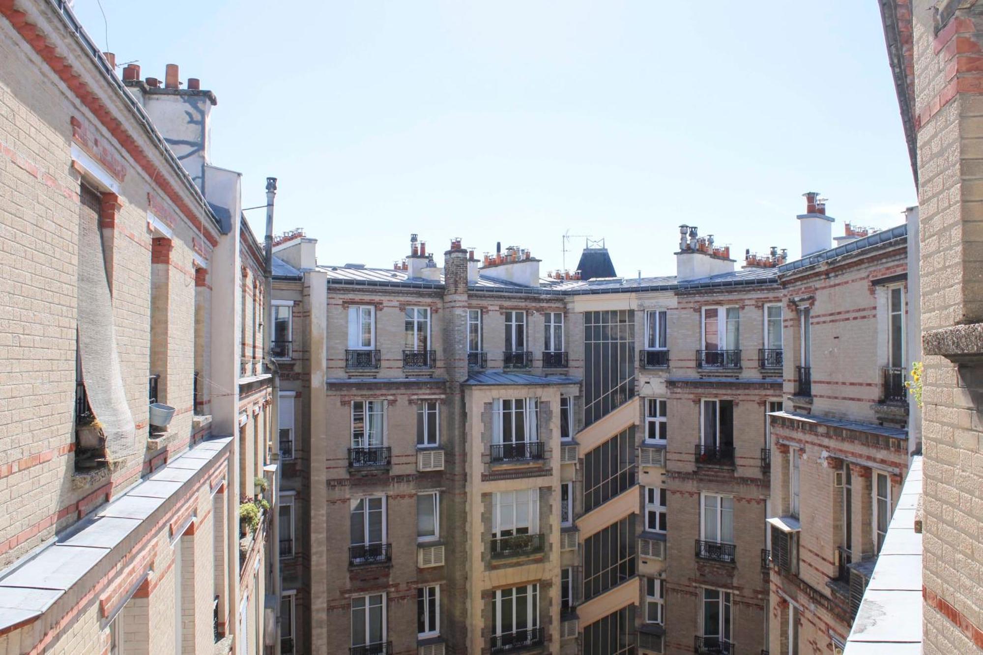 Apartment Lovely Quiet In The Heart Of 14th