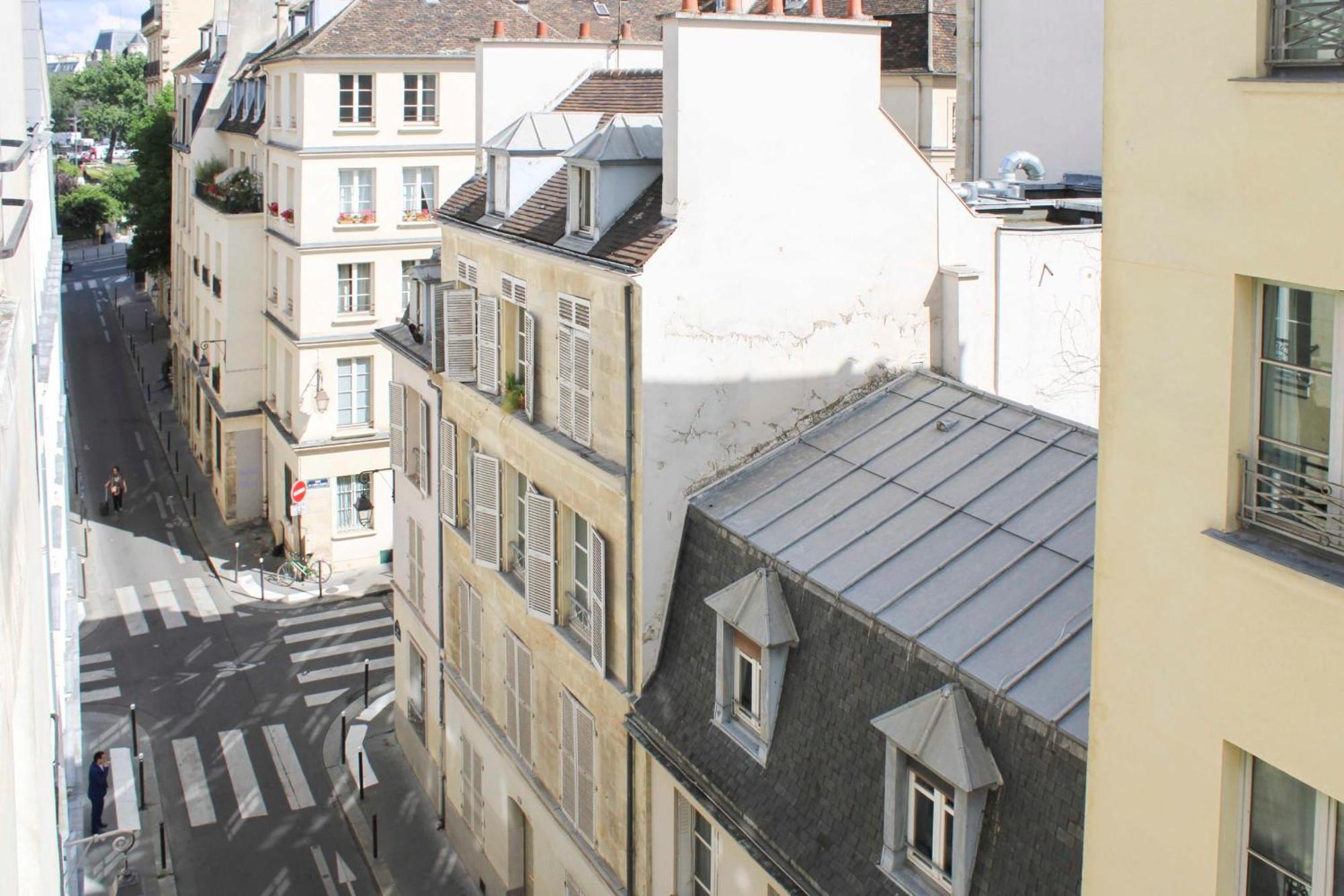 Charming T3 In The Center Of Apartment *