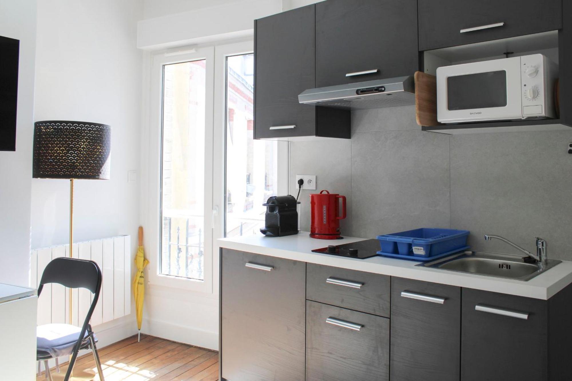 Lovely Quiet In The Heart Of 14th Apartment Paris