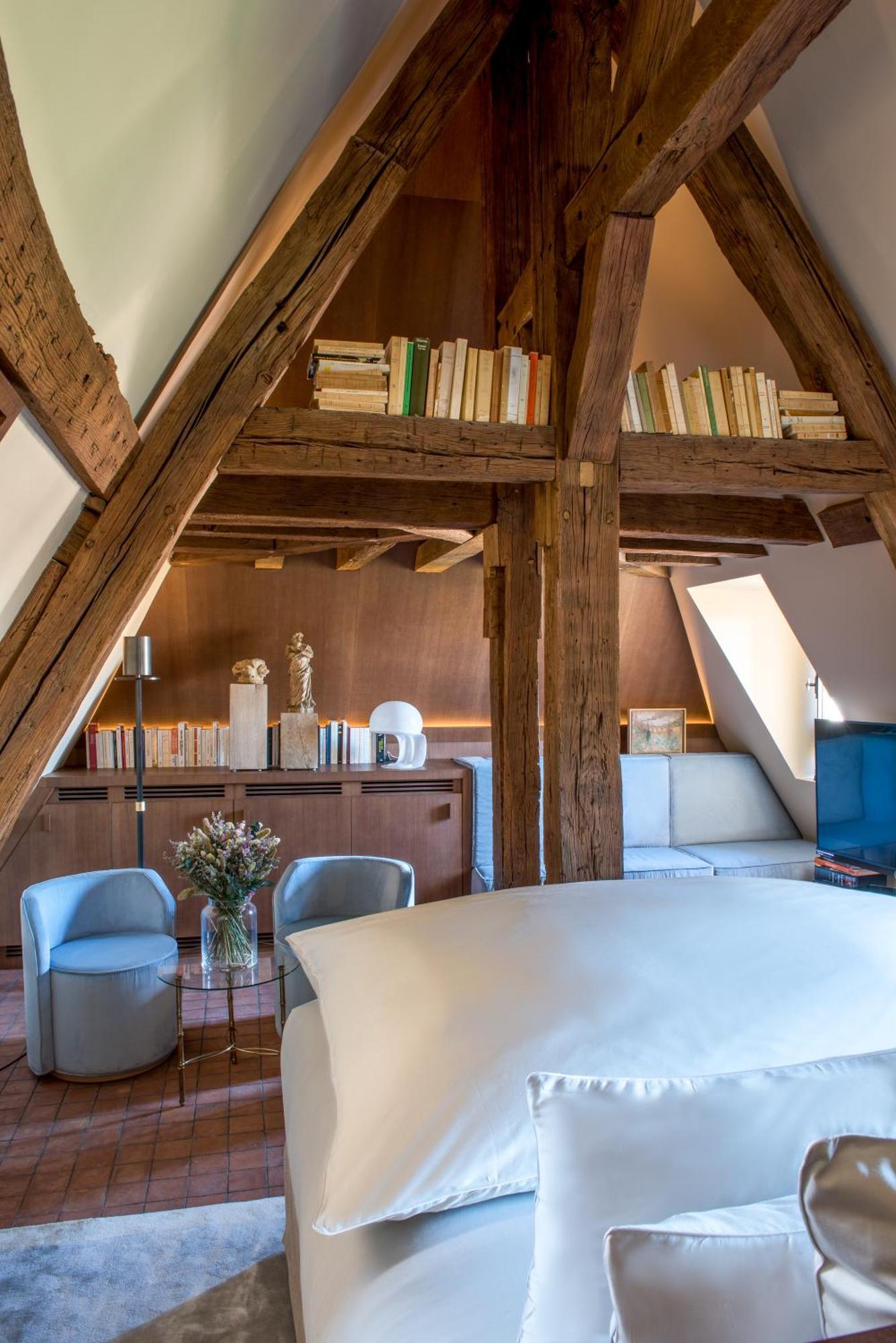 Cour Des Vosges - Evok Collection Hotel Paris