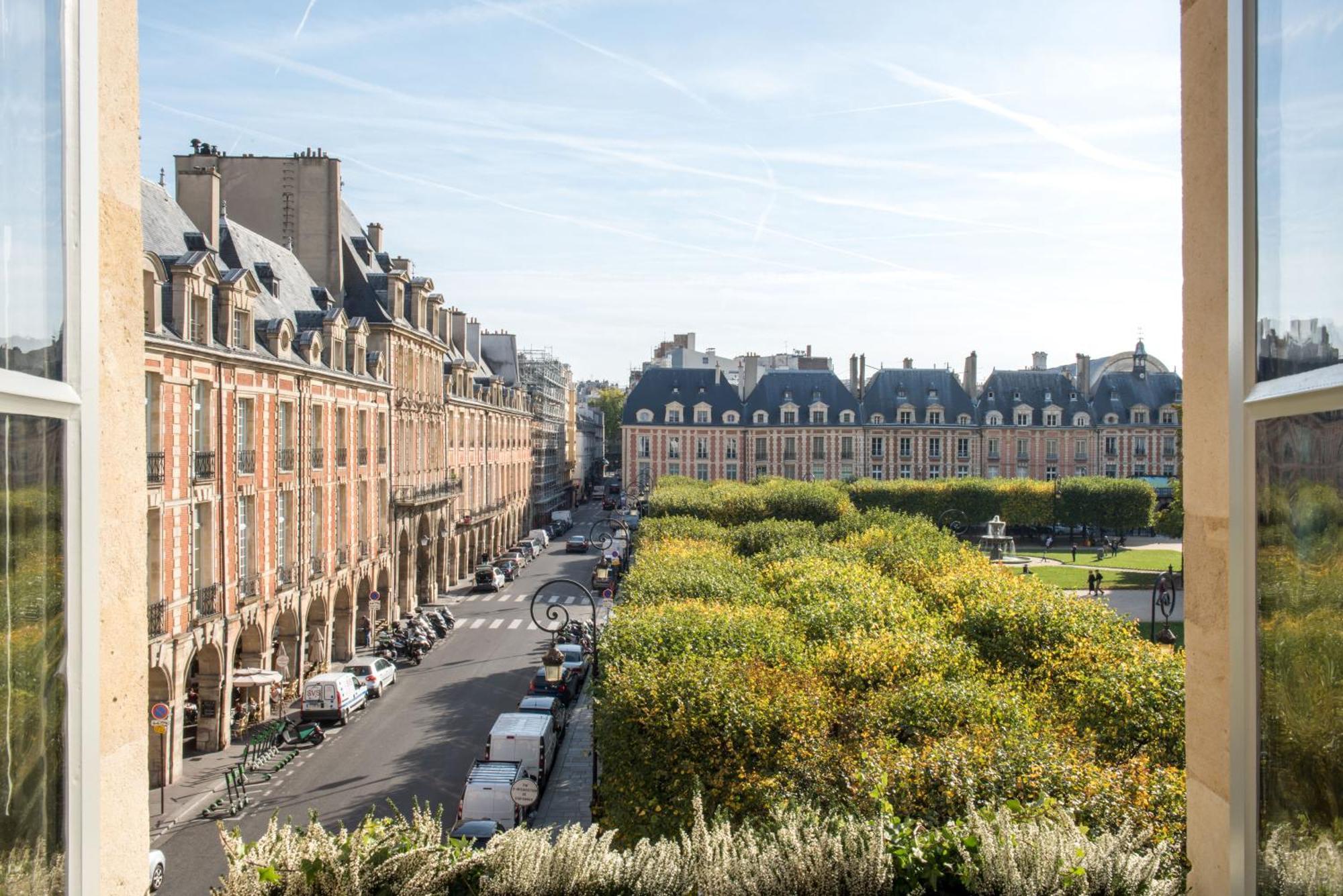 Hotel Cour Des Vosges - Evok Collection