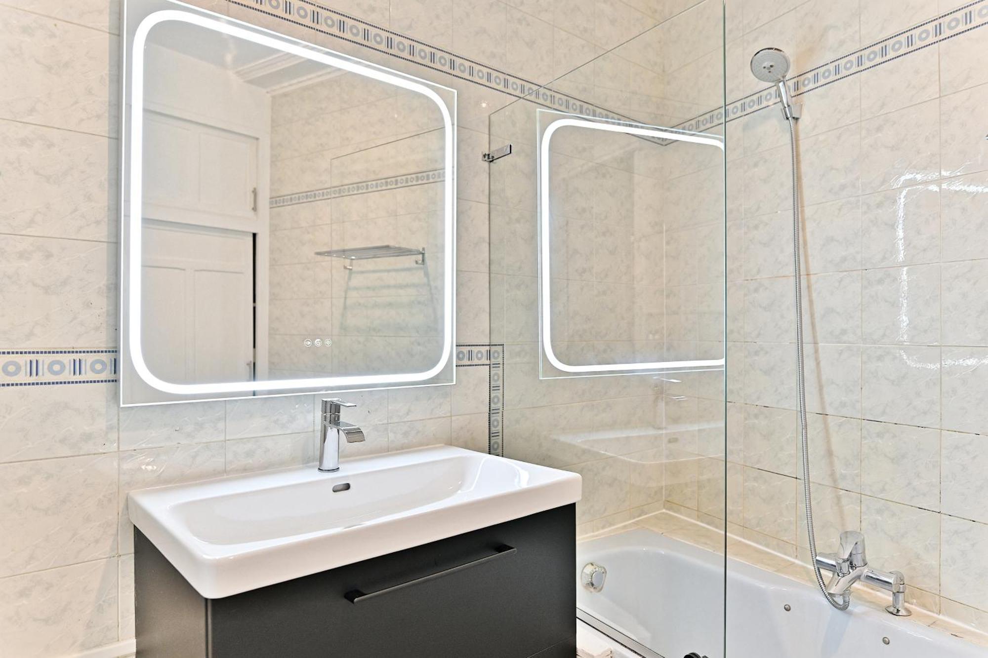 Apartment Proche Gare Montparnasse - Iv
