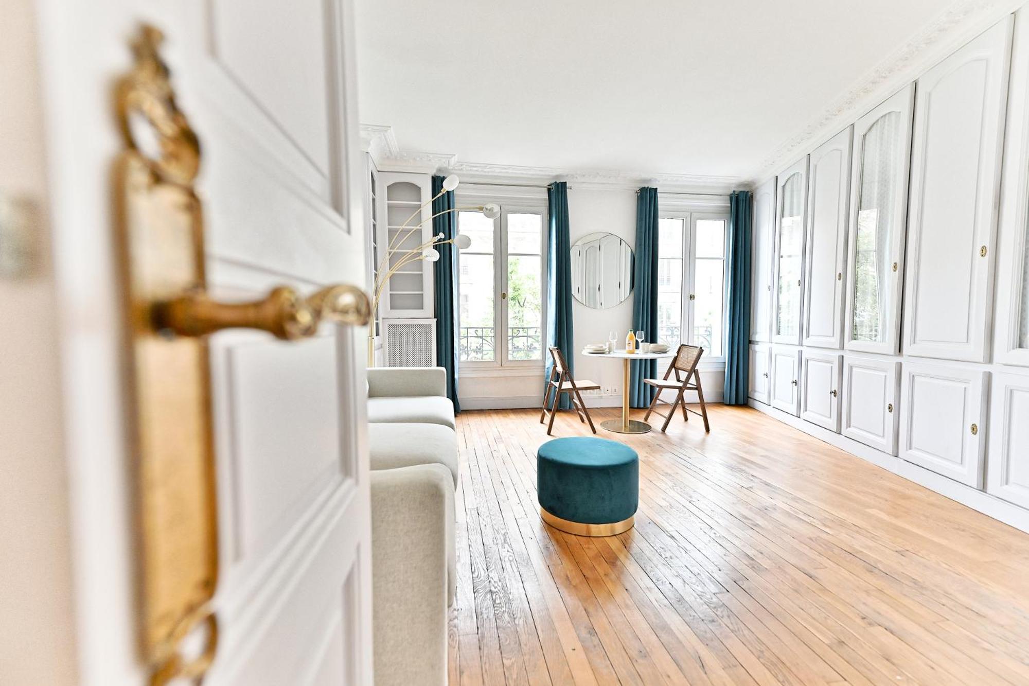 Apartment Proche Gare Montparnasse - Iv