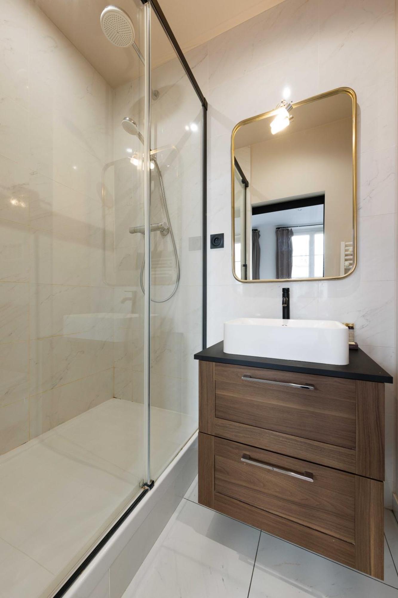 Cosy - 4br-12p - Canal Saint-martin Apartment Paris