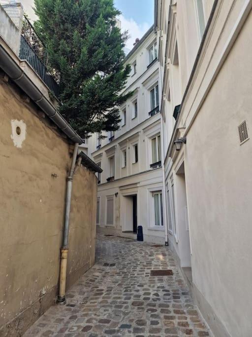 Apartment - Montmartre Paris