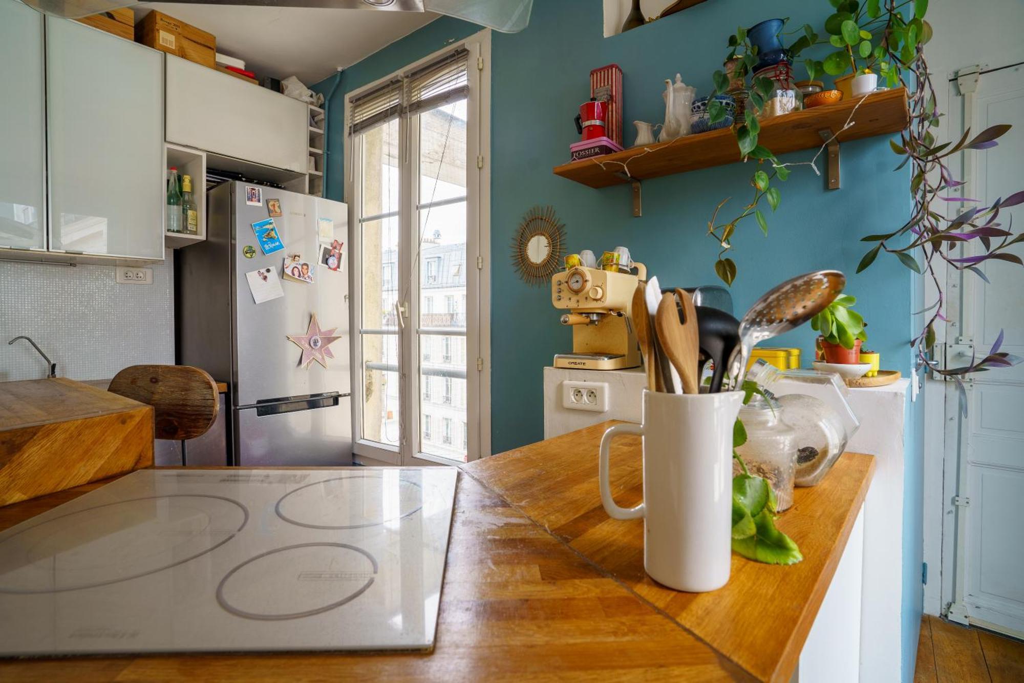 Apartment Contemporary 1bd Hopital Saint Louis Paris
