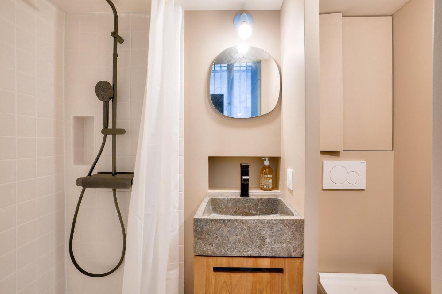 Studette Renovee Au Coeur Du Marais Apartment *