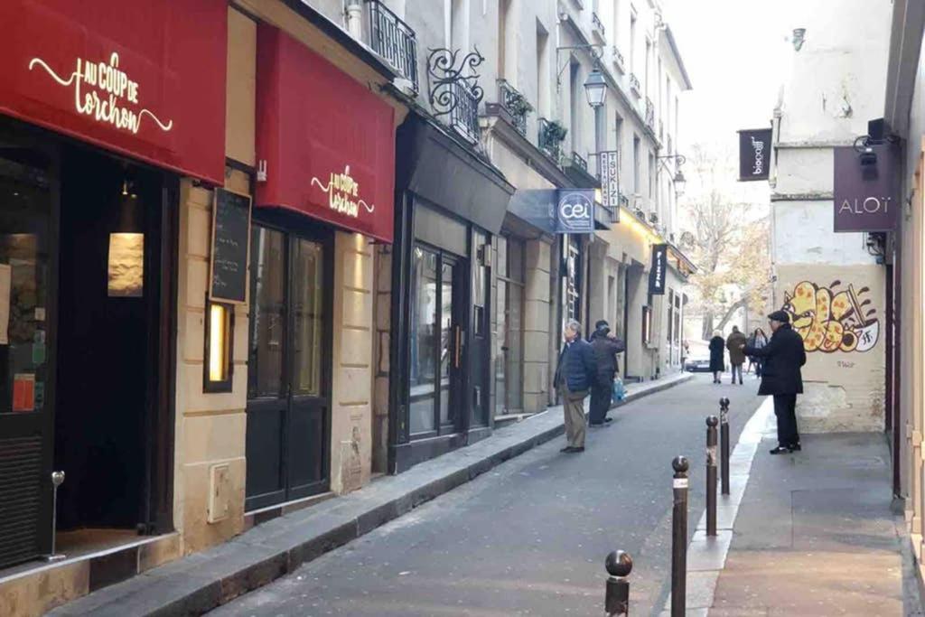 Appartement Charming Saint Germain Pres Rue De Ciseaux *