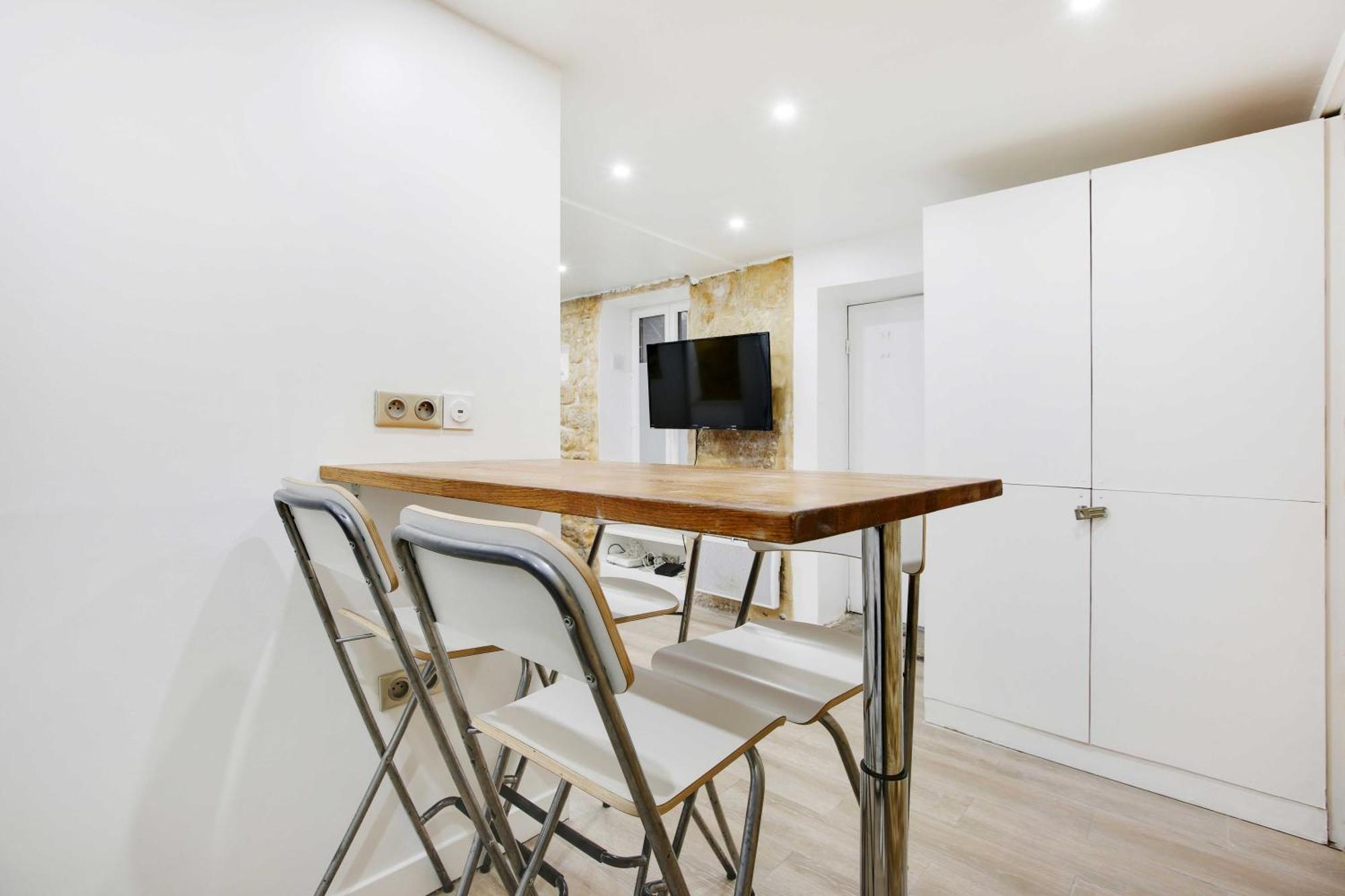 Apartment Charming 1br - Montorgueil - Republique Paris