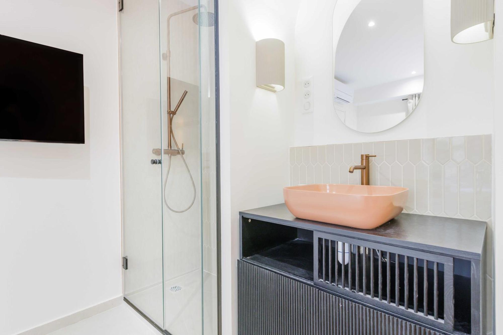Cozy 2br-6p - Sacre-coeur - Montmartre Apartamento