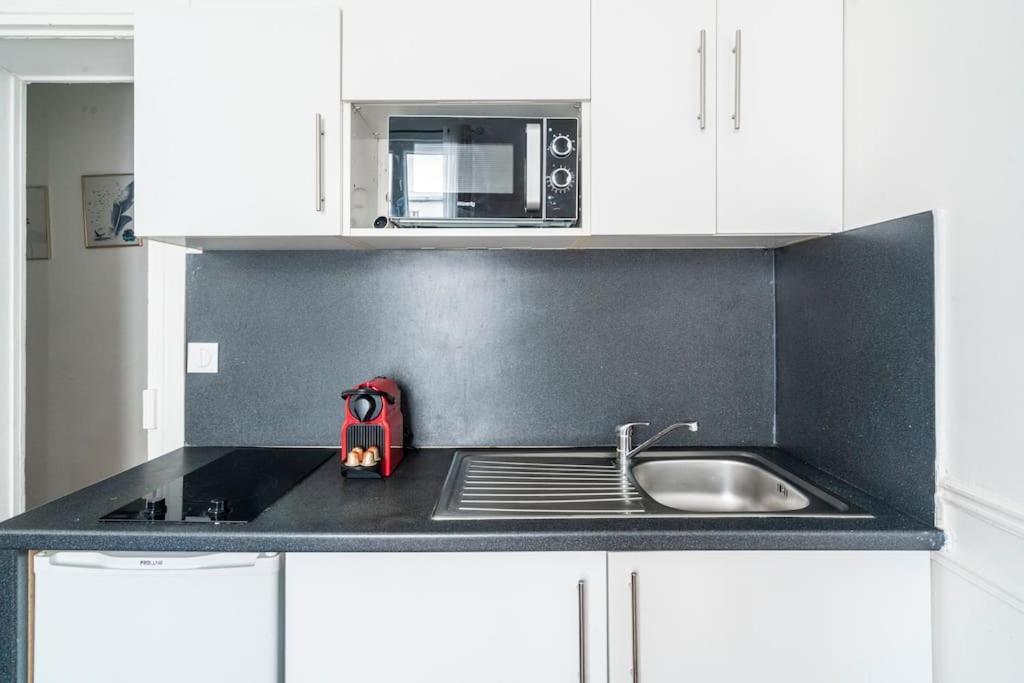 Blue 1 Bedroom #montparnasse #alesia Apartment *