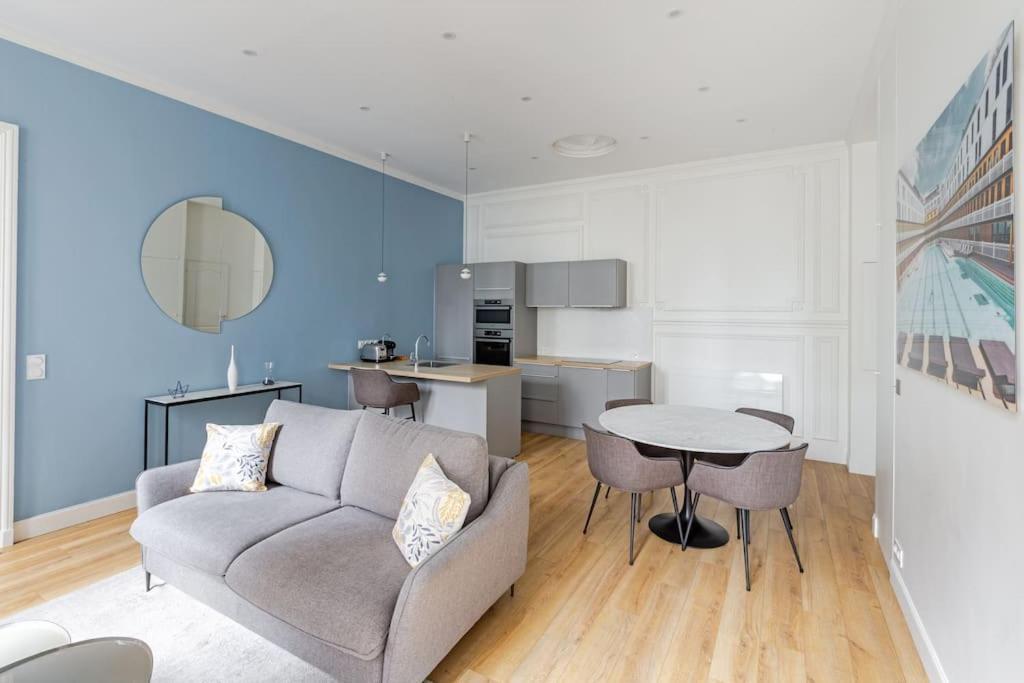 Newly Renovated Near La Madeleine * Paris