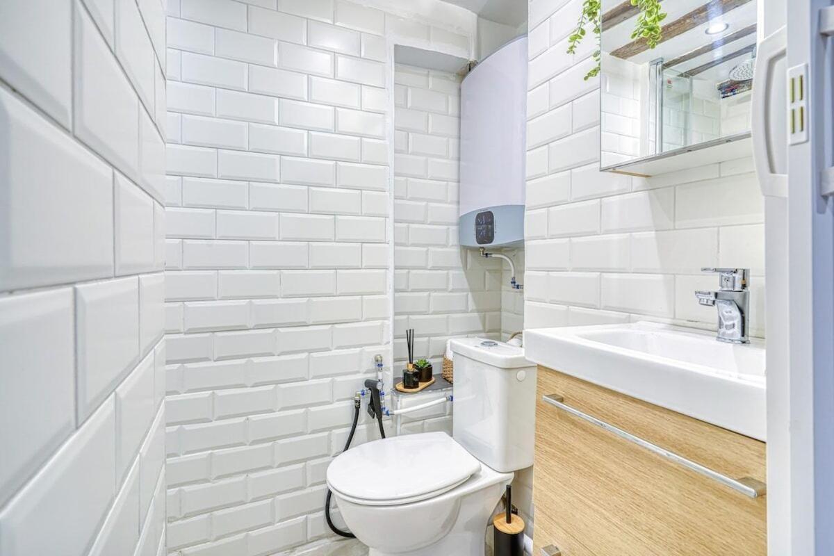 Studio Center Apartment *