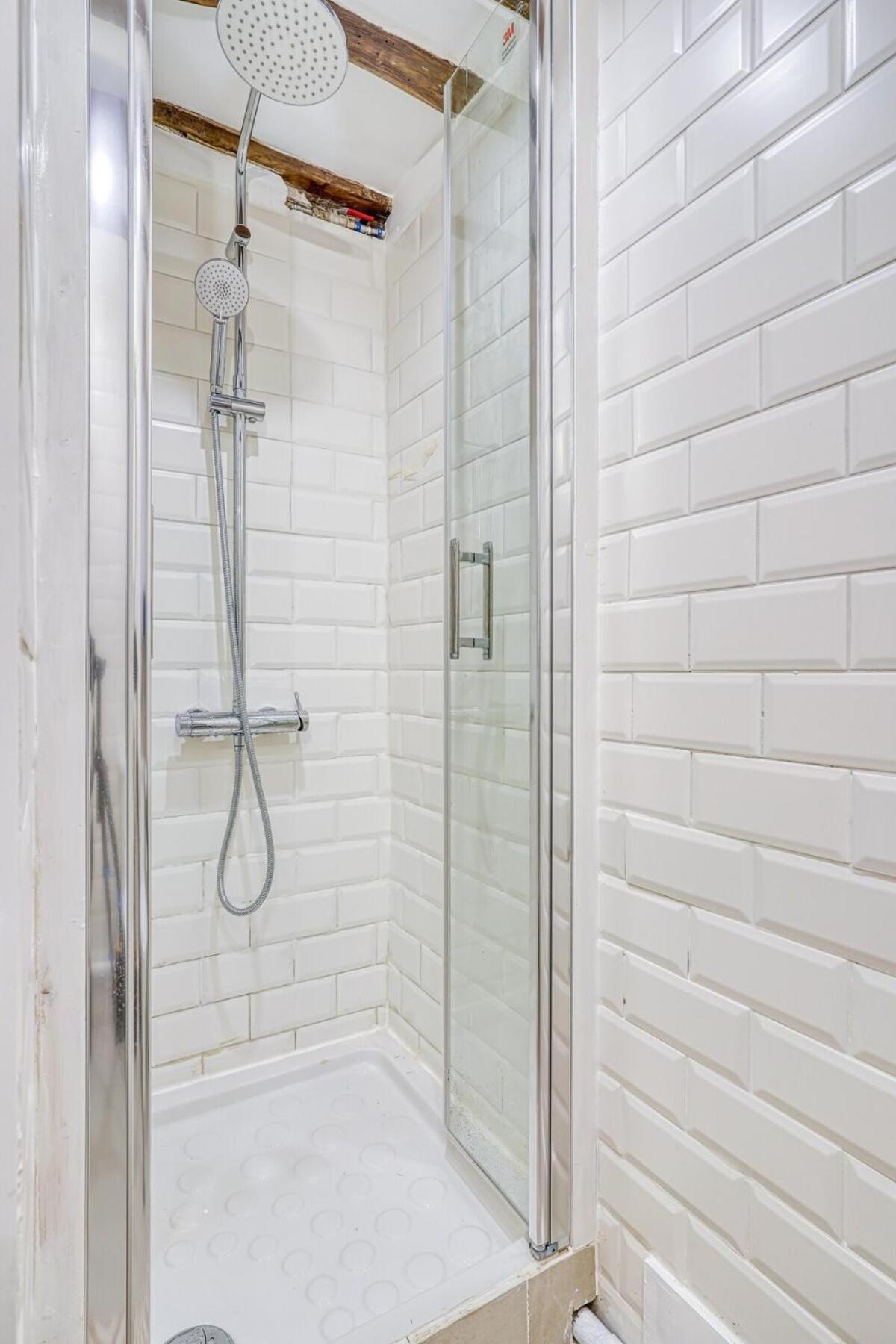 Studio Center Apartment Paris