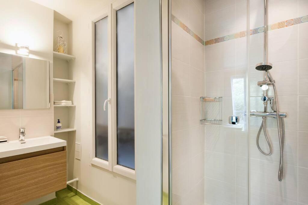 Cavalier Des Lions 2bed 2 And Half Baths Apartment *