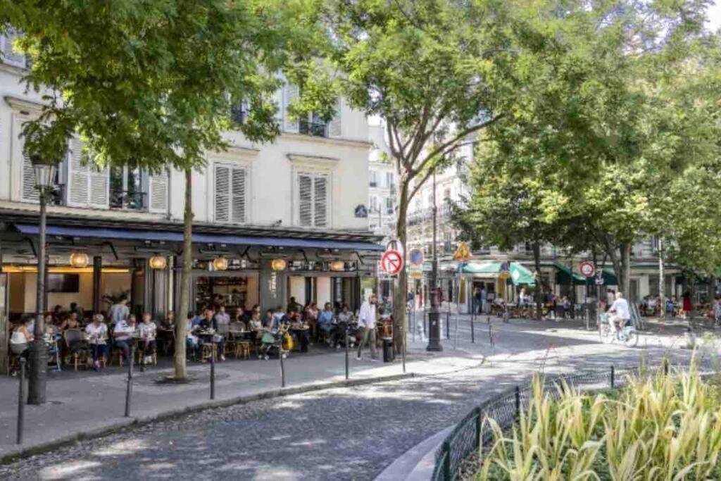 Cavalier Des Lions 2bed 2 And Half Baths Apartment Paris