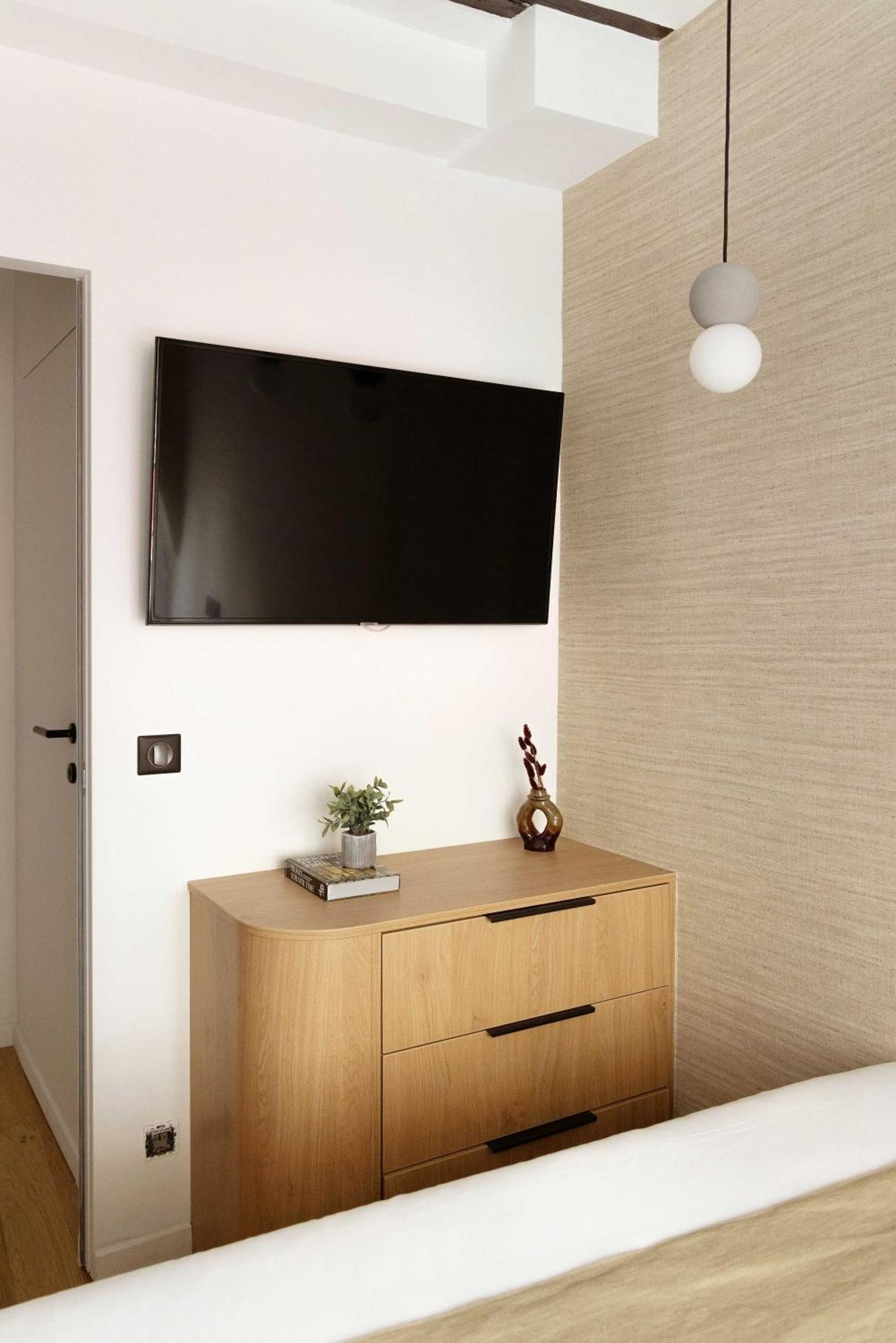 Refurbished - 2br-6p - Chatelet Paris