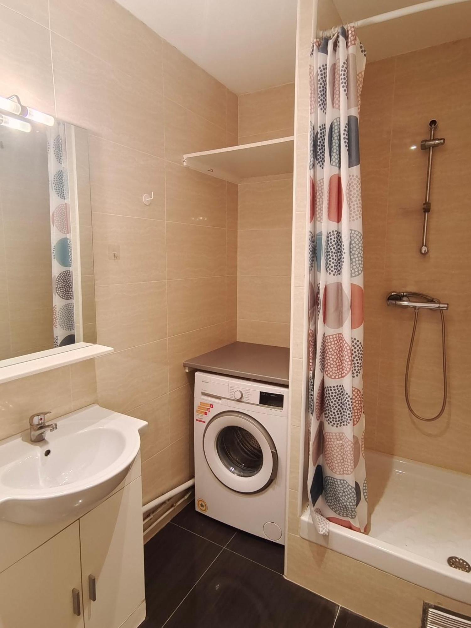 Moderne Centre Apartment Paris