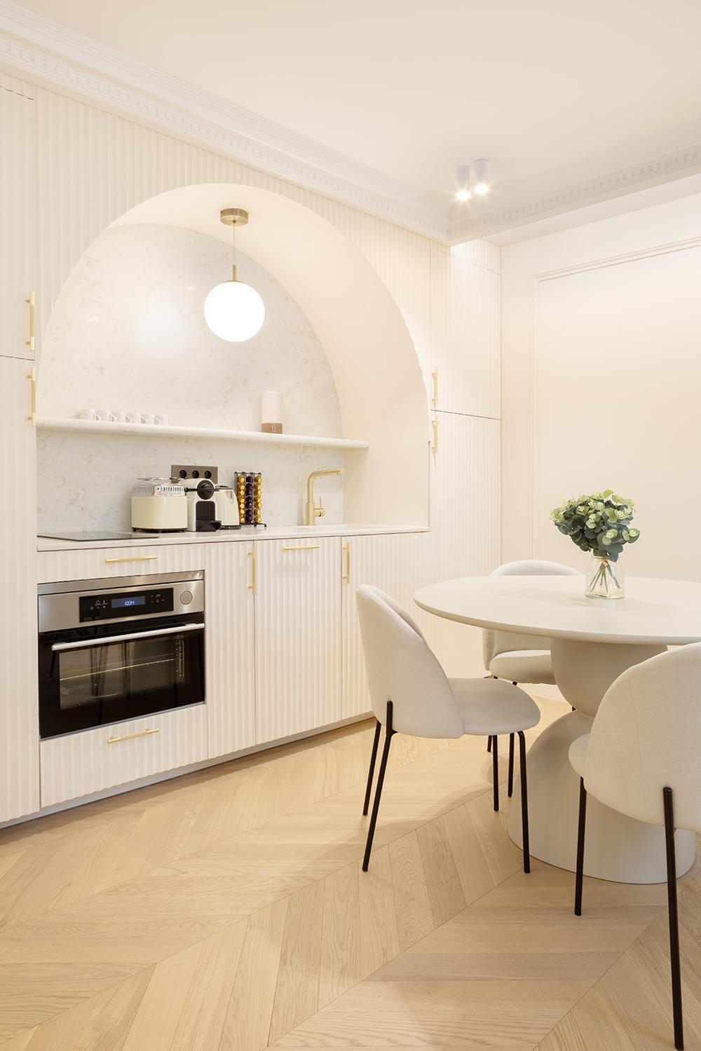 Pick A Flat's With Services In Opera Apartment Paris