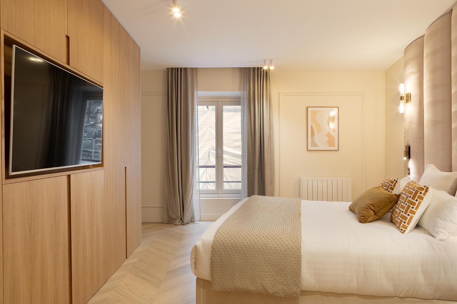 Apartment Pick A Flat's With Services In Opera Paris