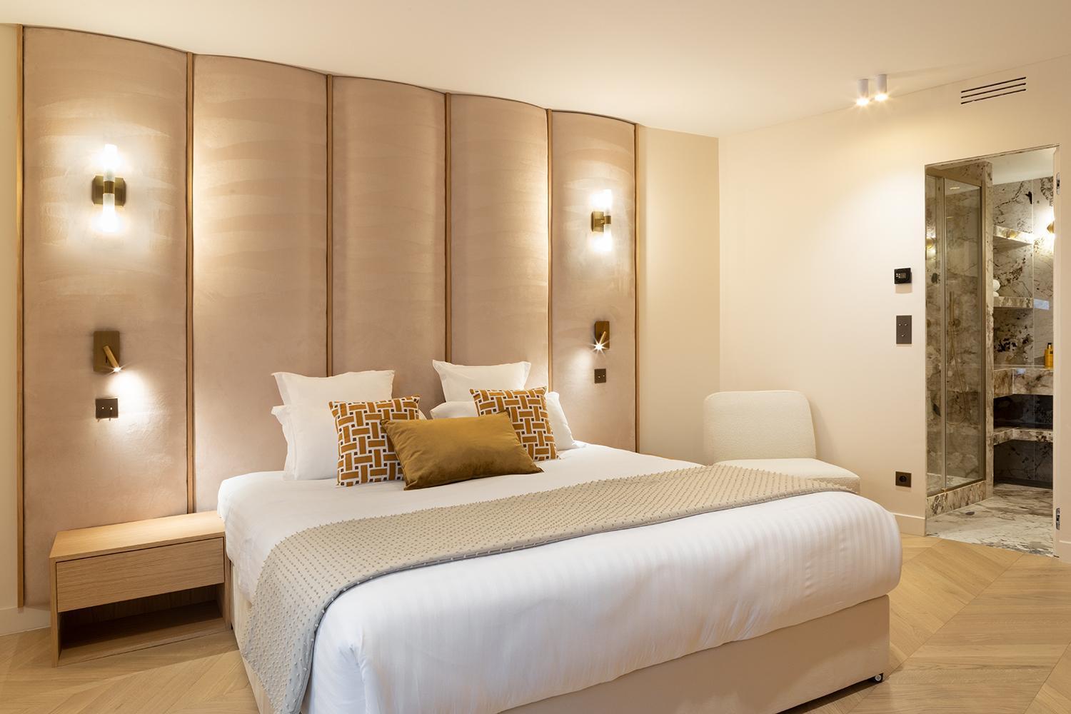 Apartment Pick A Flat's With Services In Opera *