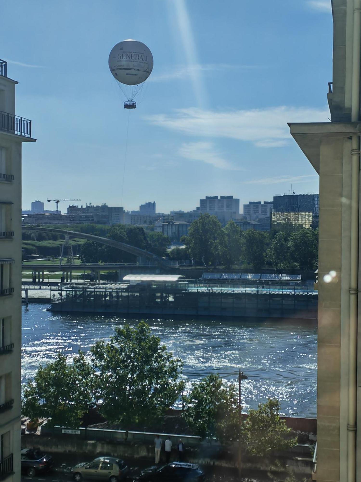 View Sur La Seine Apartamento *