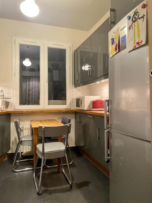 Appartement De Charme Pres Montmartre Paris