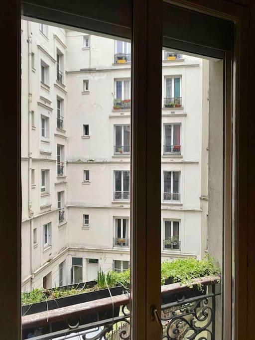 Appartement De Charme Pres Montmartre Paris