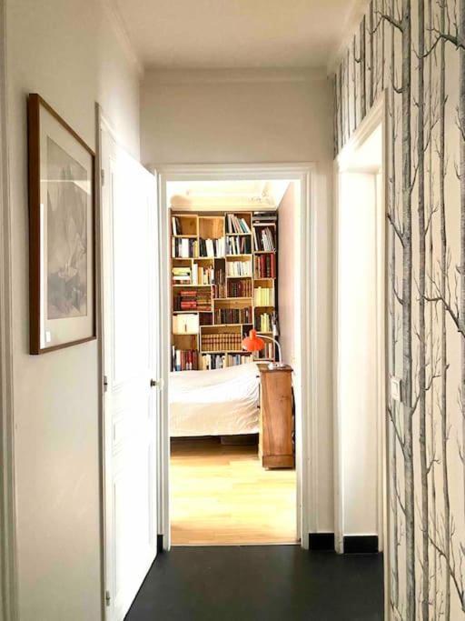 De Charme Pres Montmartre Apartamento