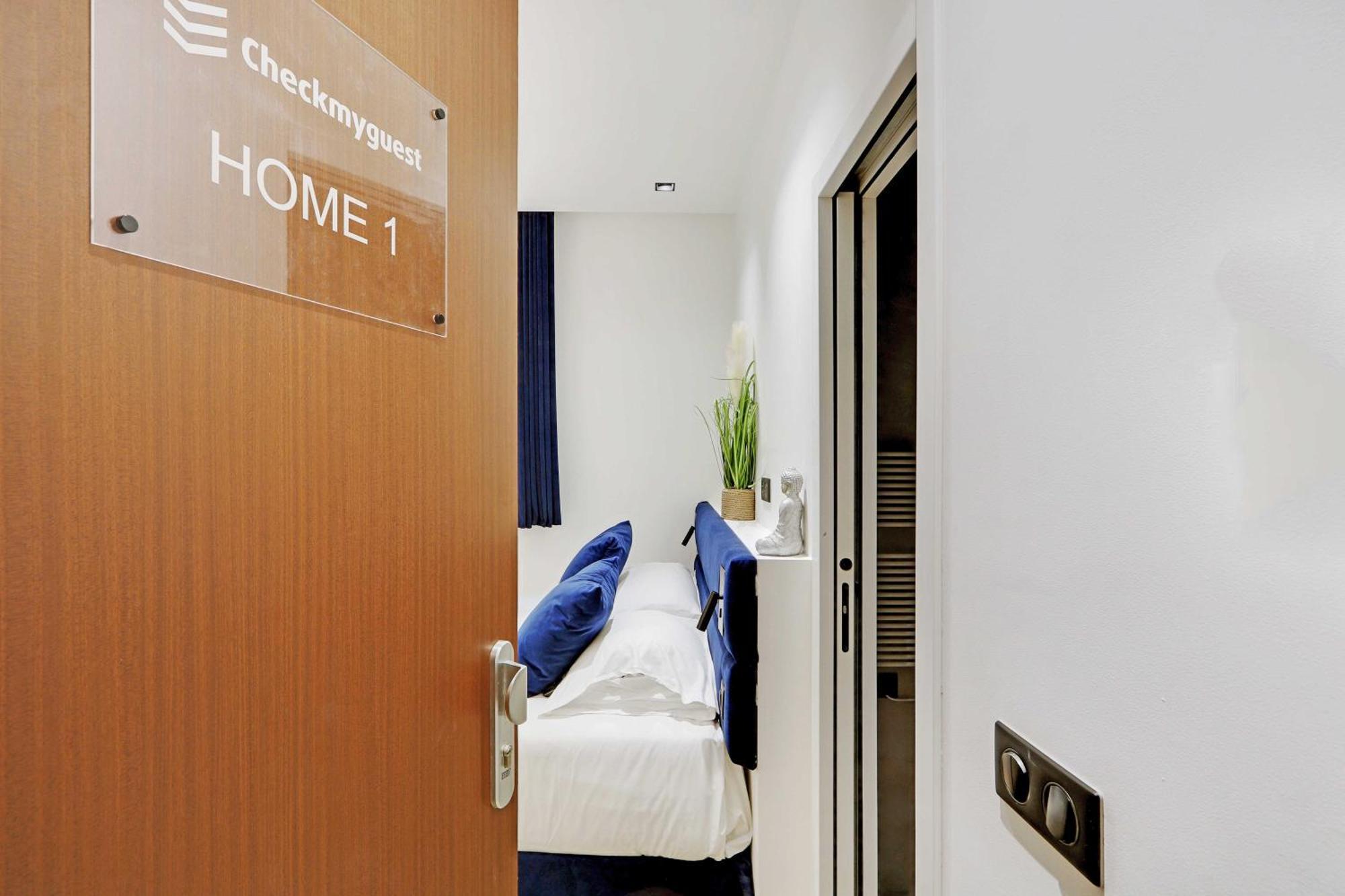 Apartment Ideally Located In The Heart Of