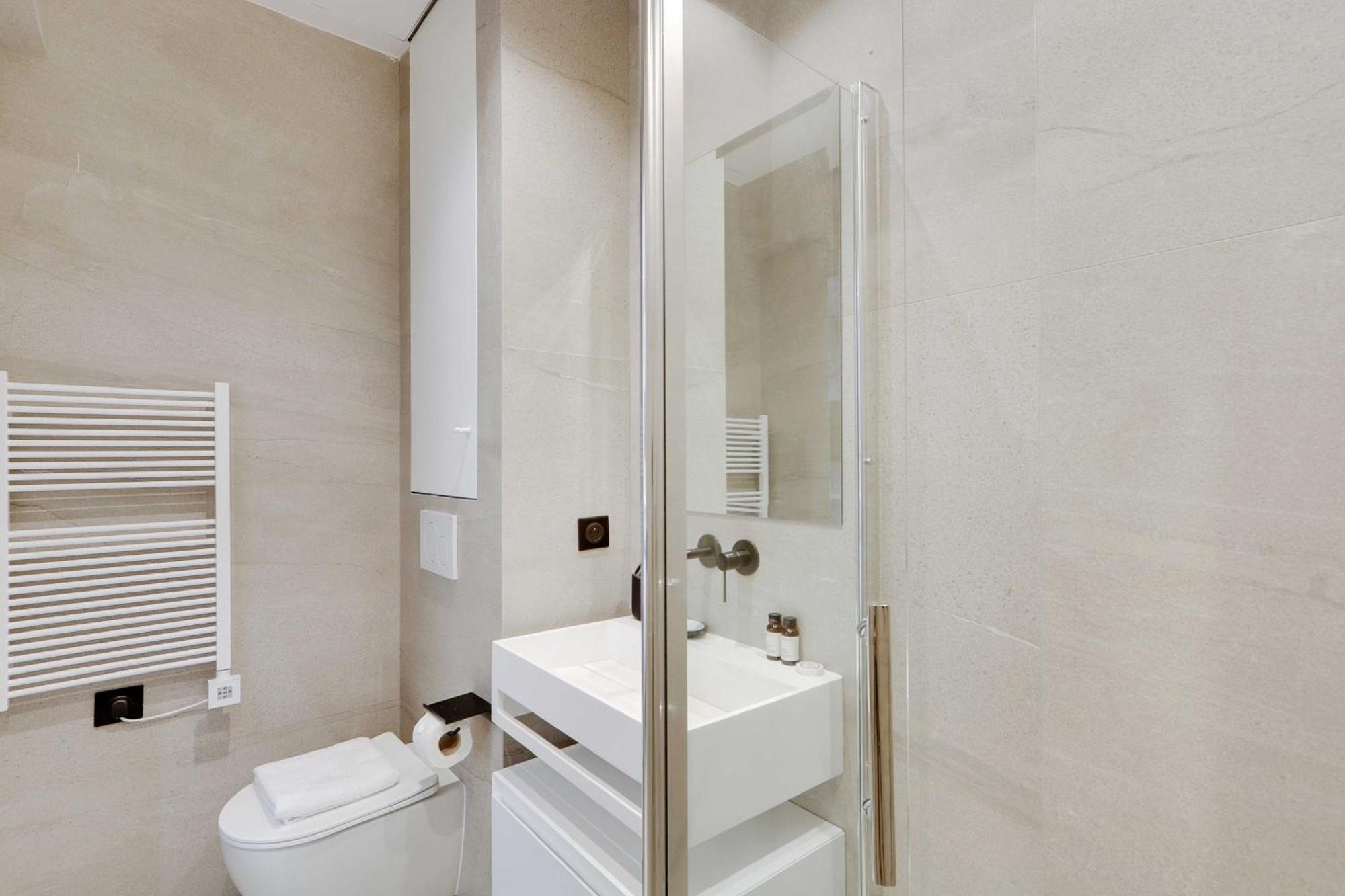 Apartment Ideally Located In The Heart Of