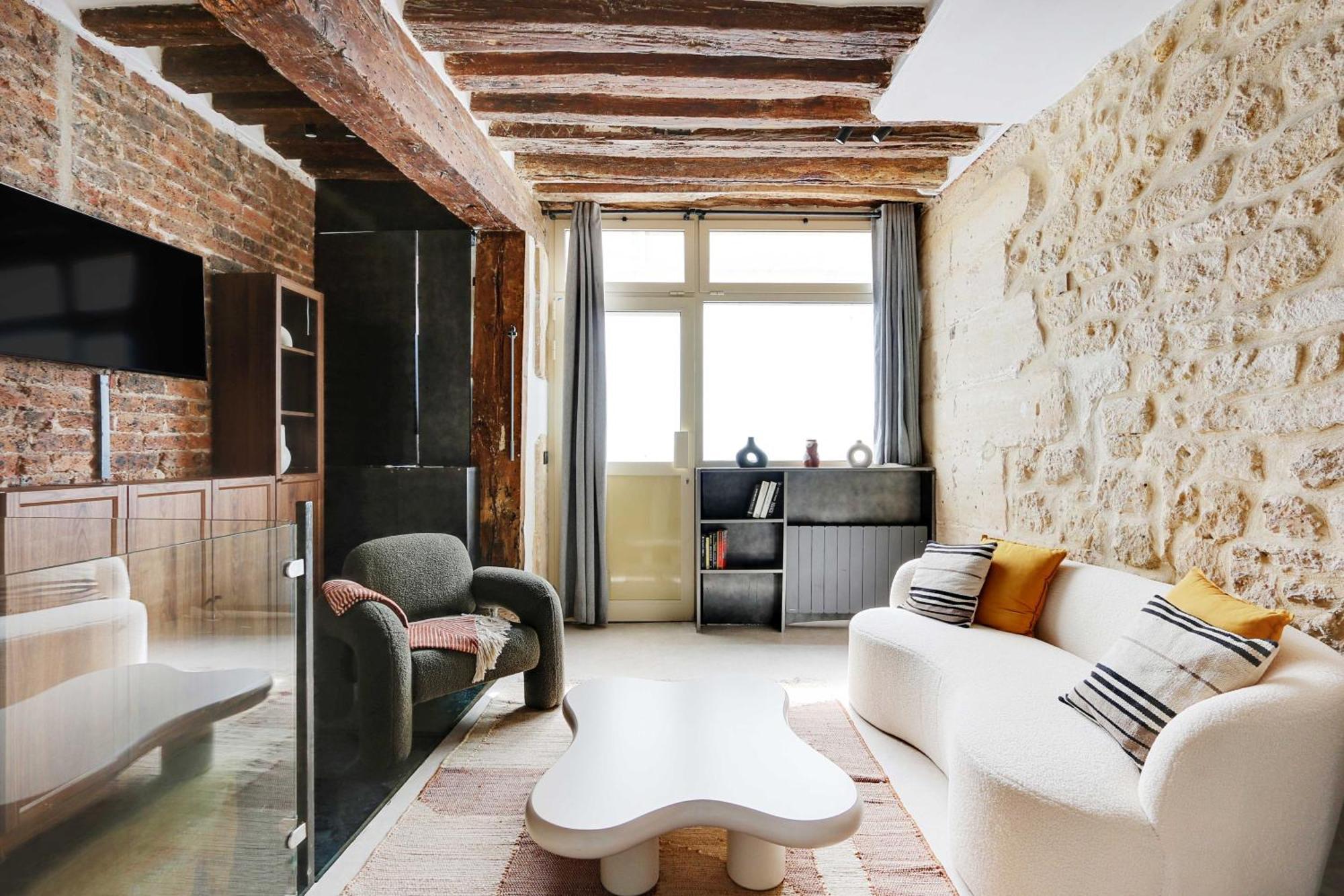 Apartamento Refinement & Parisian Charm - Marais Paris