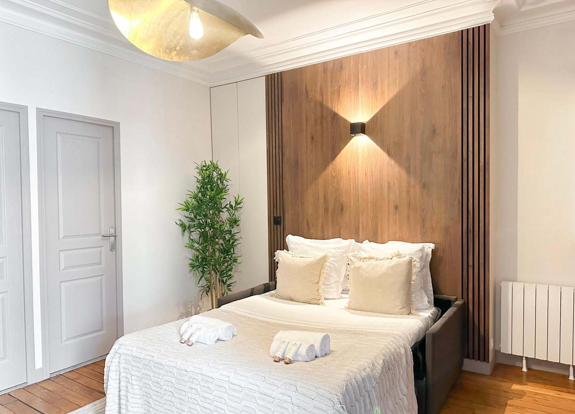 Unique Flat Near Louvre & Palais Royal Apartment *